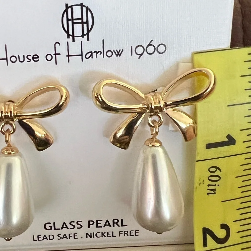 *Sold House of Harlow 1960 Glass Pearl Dangle Drop Earrings with Gold Bow Detail - Picture 5 of 13